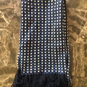 Marc by Marc Jacobs Navy, Royal Blue & White Check Knit Scarf 100% natural fiber
